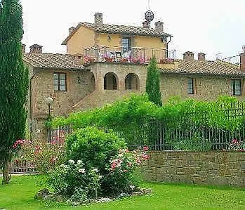 ***  Casa Vacanze Santa Maria Aparthotel Montaione Italy