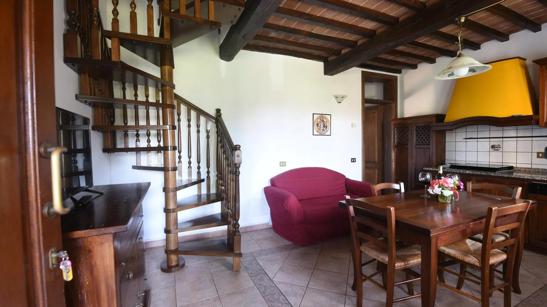 Casa Vacanze Santa Maria Aparthotel Montaione